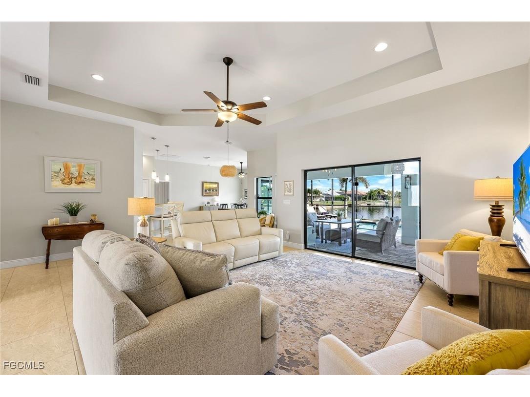401 NE 19th Place Cape Coral FL 33909 2025019972 image10