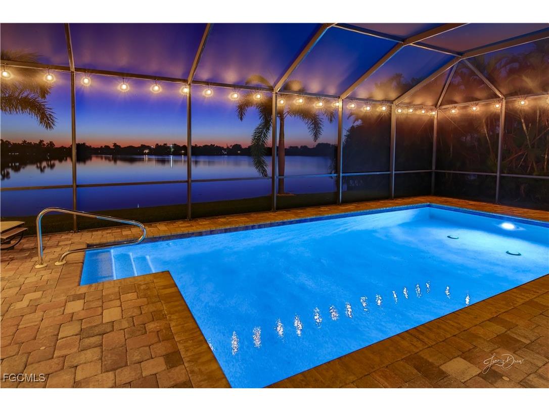 401 NE 19th Place Cape Coral FL 33909 2025019972 image3