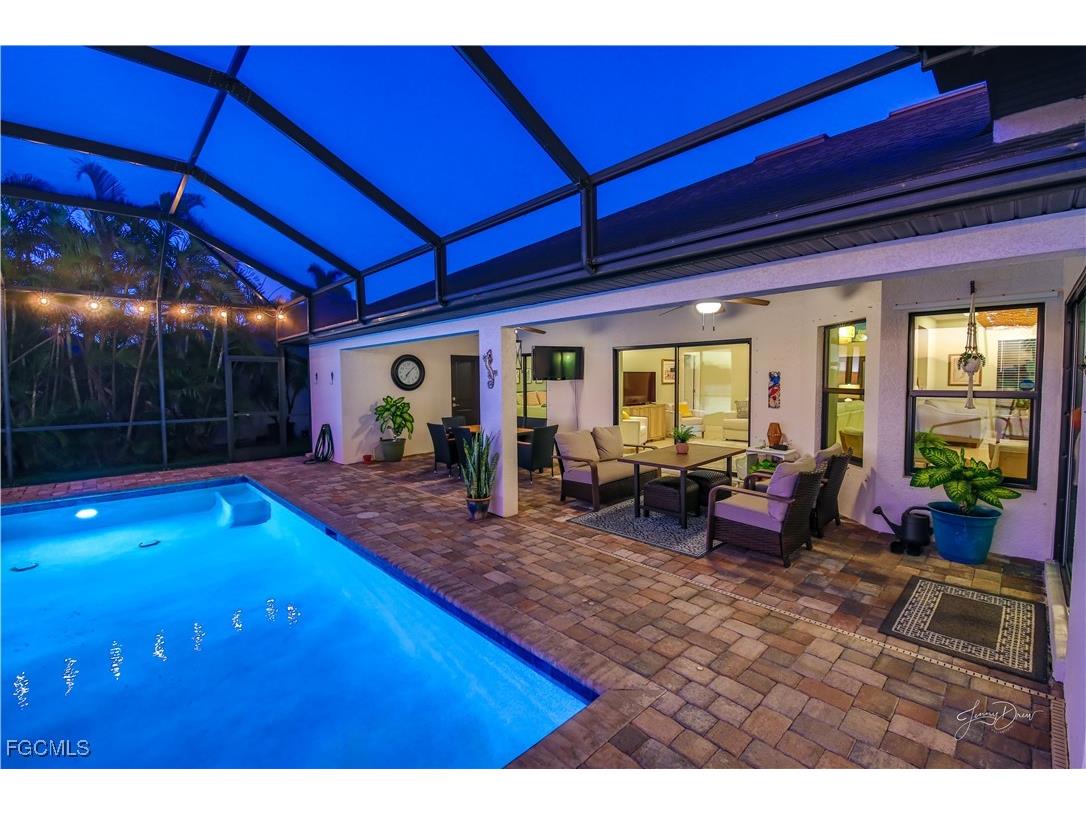 401 NE 19th Place Cape Coral FL 33909 2025019972 image4