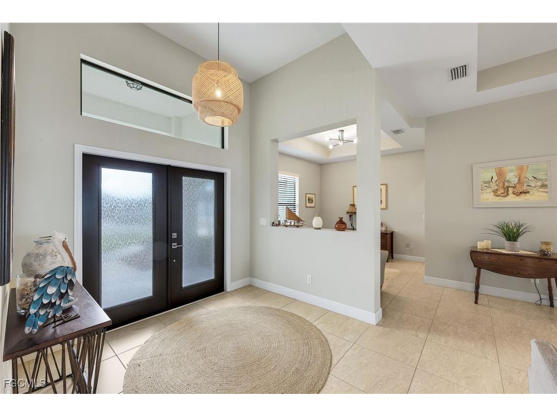 401 NE 19th Place Cape Coral FL 33909 2025019972 image7