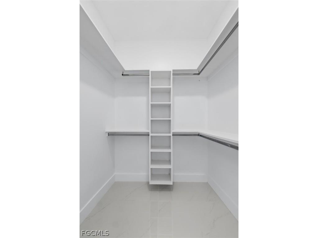 401 NW 25th Avenue Cape Coral FL 33993 2026010353 image33