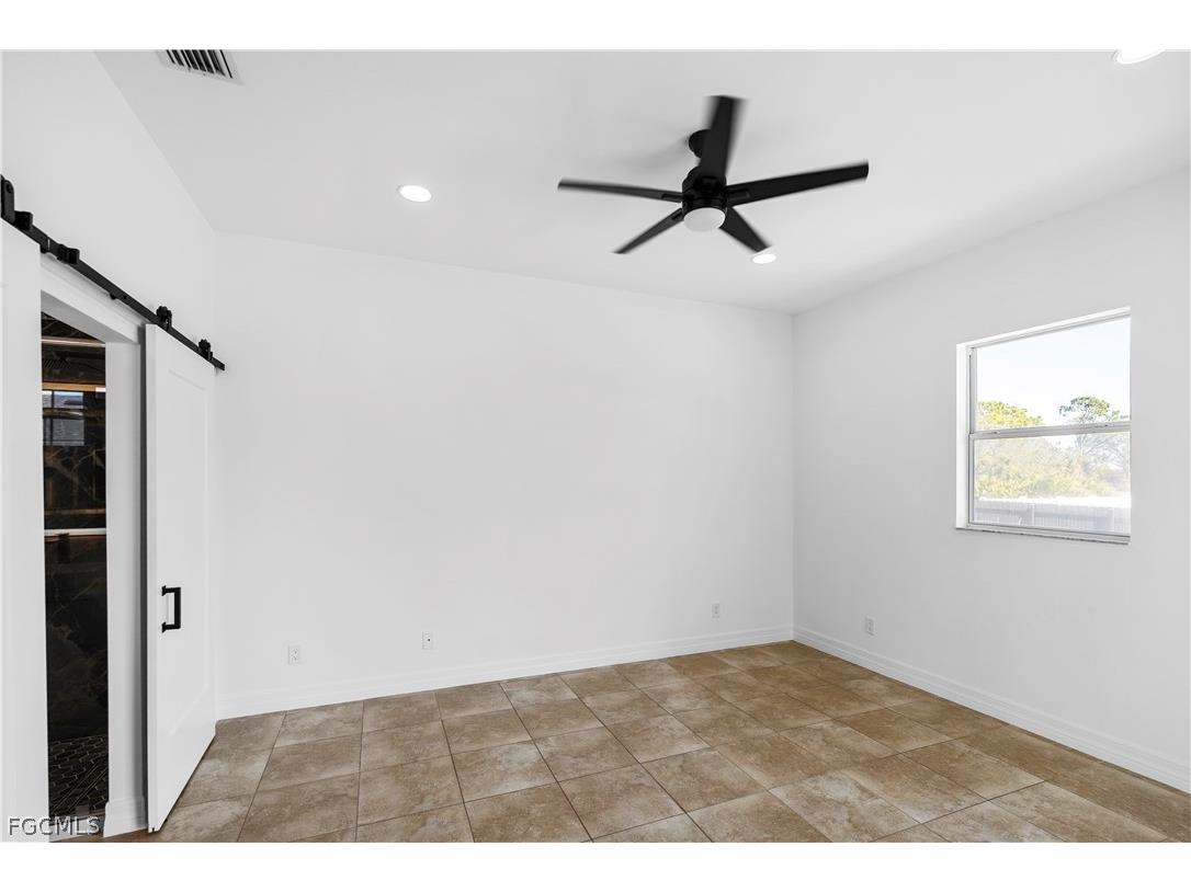 401 NW 27th Avenue Cape Coral FL 33993 2026007489 image24