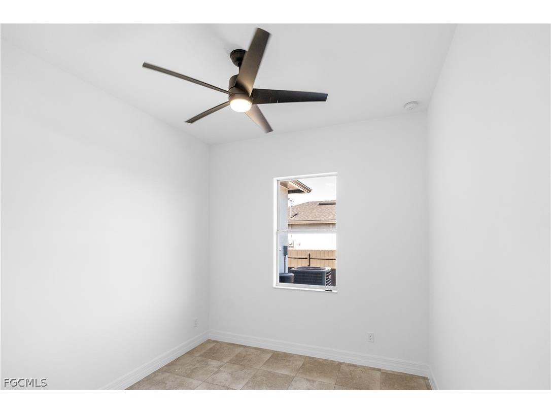 401 NW 27th Avenue Cape Coral FL 33993 2026007489 image26