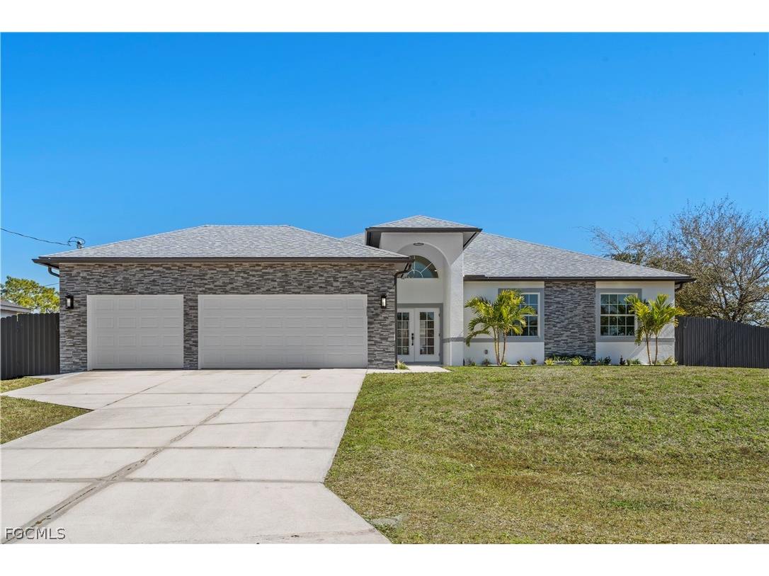 401 NW 27th Avenue Cape Coral FL 33993 2026007489 image3