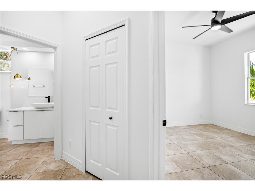 401 NW 27th Avenue Cape Coral FL 33993 2026007489 image32