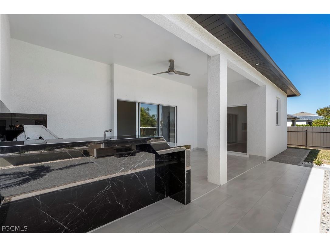 401 NW 27th Avenue Cape Coral FL 33993 2026007489 image35