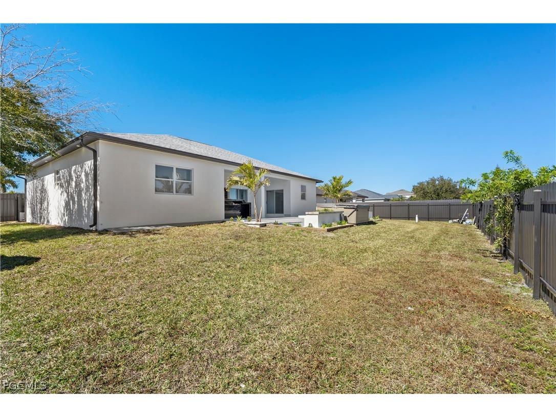 401 NW 27th Avenue Cape Coral FL 33993 2026007489 image47