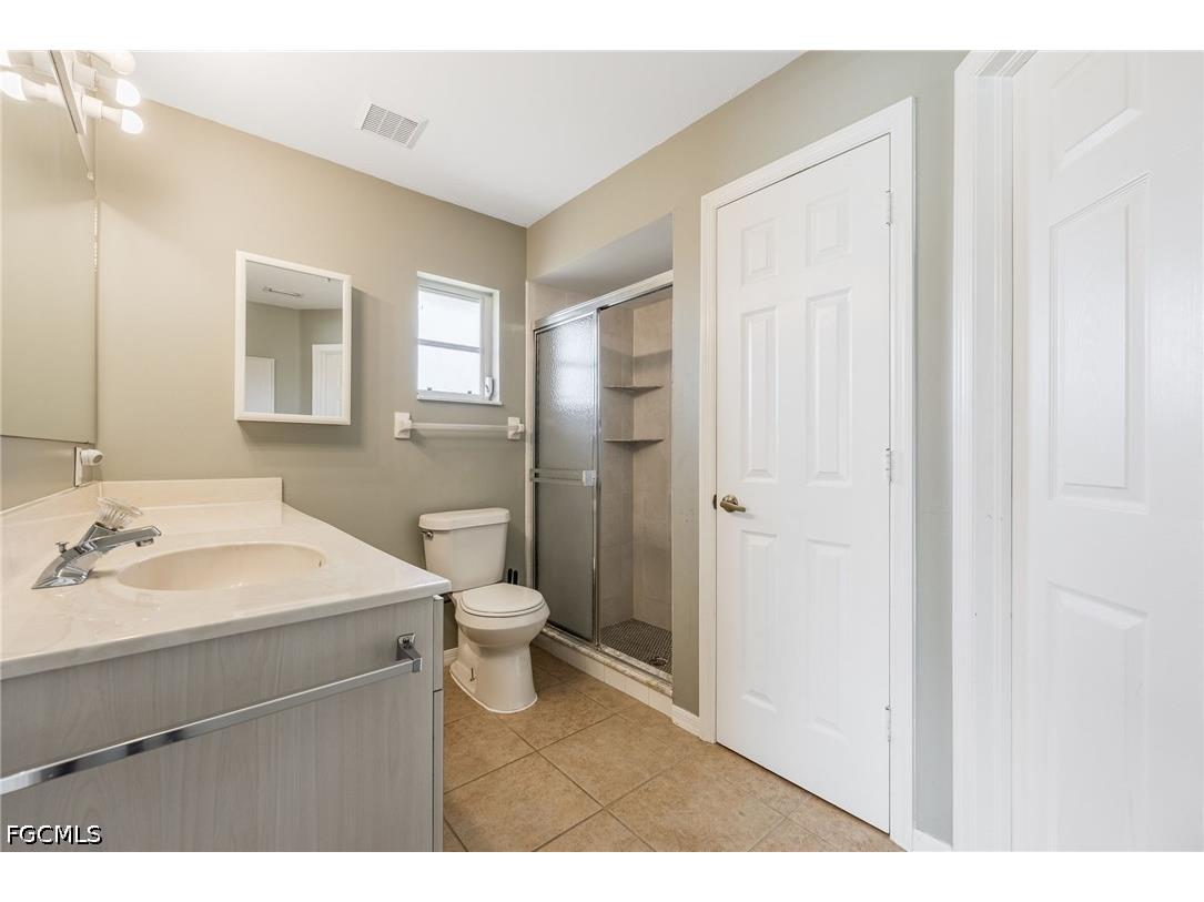 401 NW 36th Place Cape Coral FL 33993 2026015772 image13