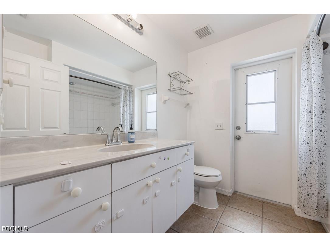 401 NW 36th Place Cape Coral FL 33993 2026015772 image22