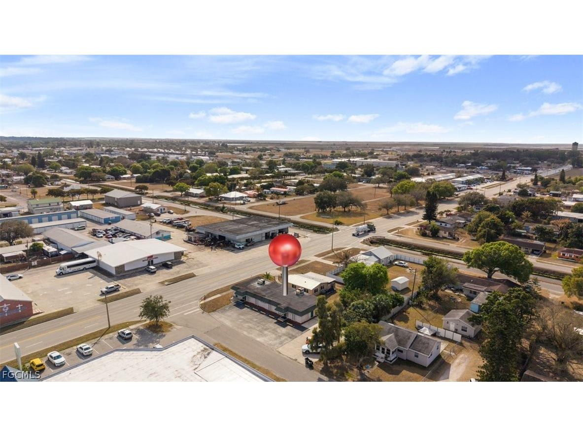 401 S W C Owen Avenue Clewiston FL 33440 2026007053 image1