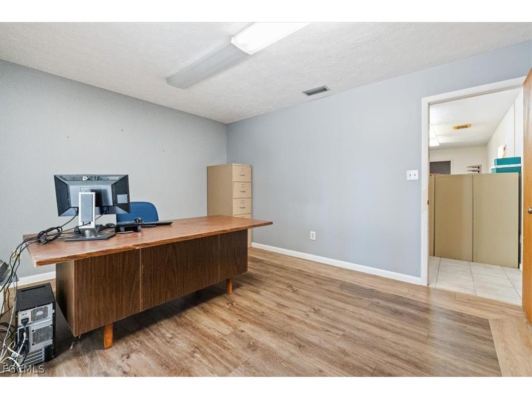 401 S W C Owen Avenue Clewiston FL 33440 2026007053 image36