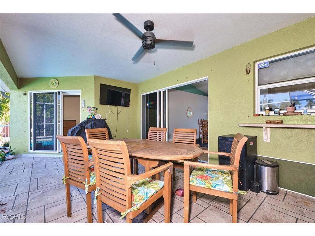 401 SE 23rd Terrace Cape Coral FL 33990 2026004120 image24