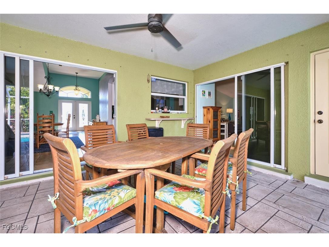 401 SE 23rd Terrace Cape Coral FL 33990 2026004120 image25