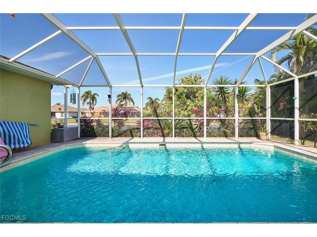 401 SE 23rd Terrace Cape Coral FL 33990 2026004120 image28