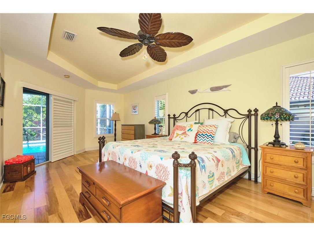 401 SE 23rd Terrace Cape Coral FL 33990 2026004120 image7