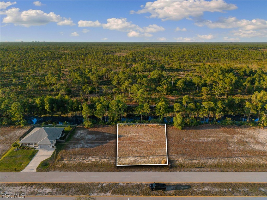 401 Wilmington Parkway Cape Coral FL 33993 2026012074 image1