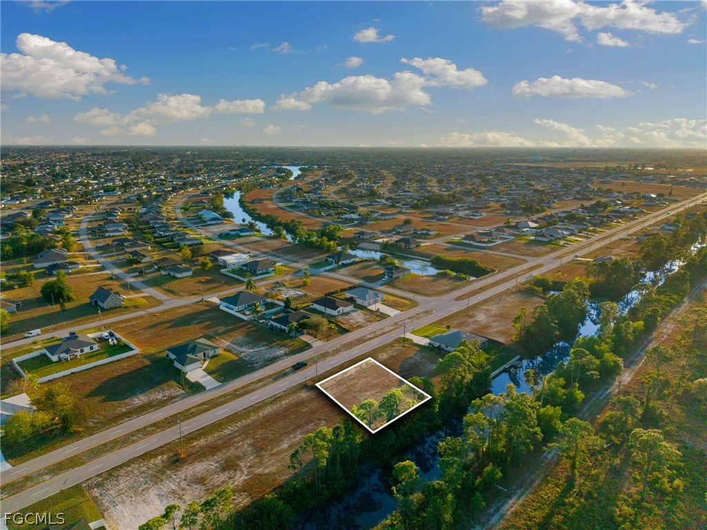 401 Wilmington Parkway Cape Coral FL 33993 2026012074 image2