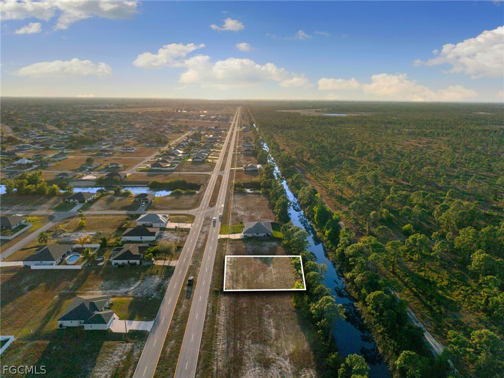 401 Wilmington Parkway Cape Coral FL 33993 2026012074 image3