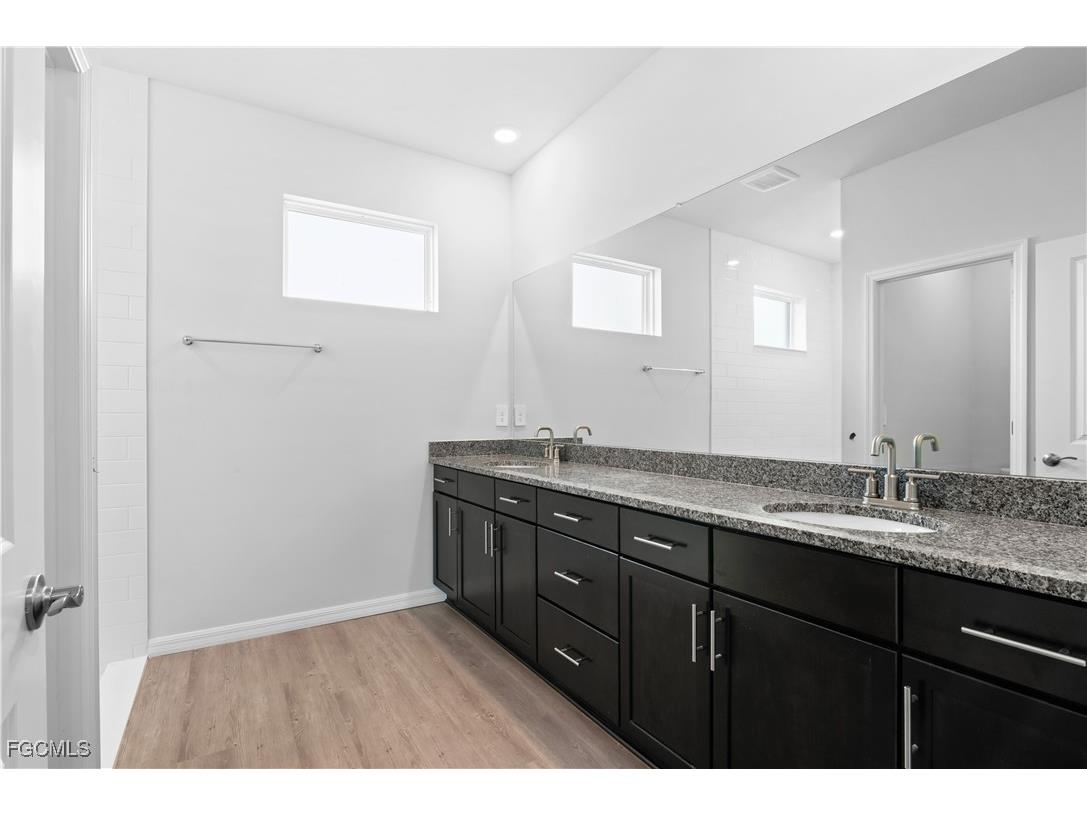 4010 NE 19th Place Cape Coral FL 33909 2025019904 image13