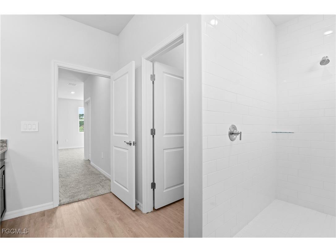 4010 NE 19th Place Cape Coral FL 33909 2025019904 image14