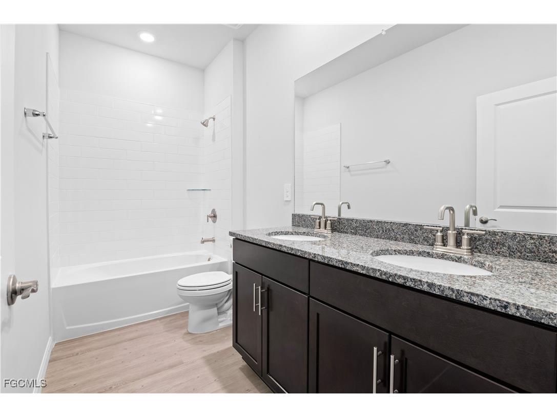 4010 NE 19th Place Cape Coral FL 33909 2025019904 image17