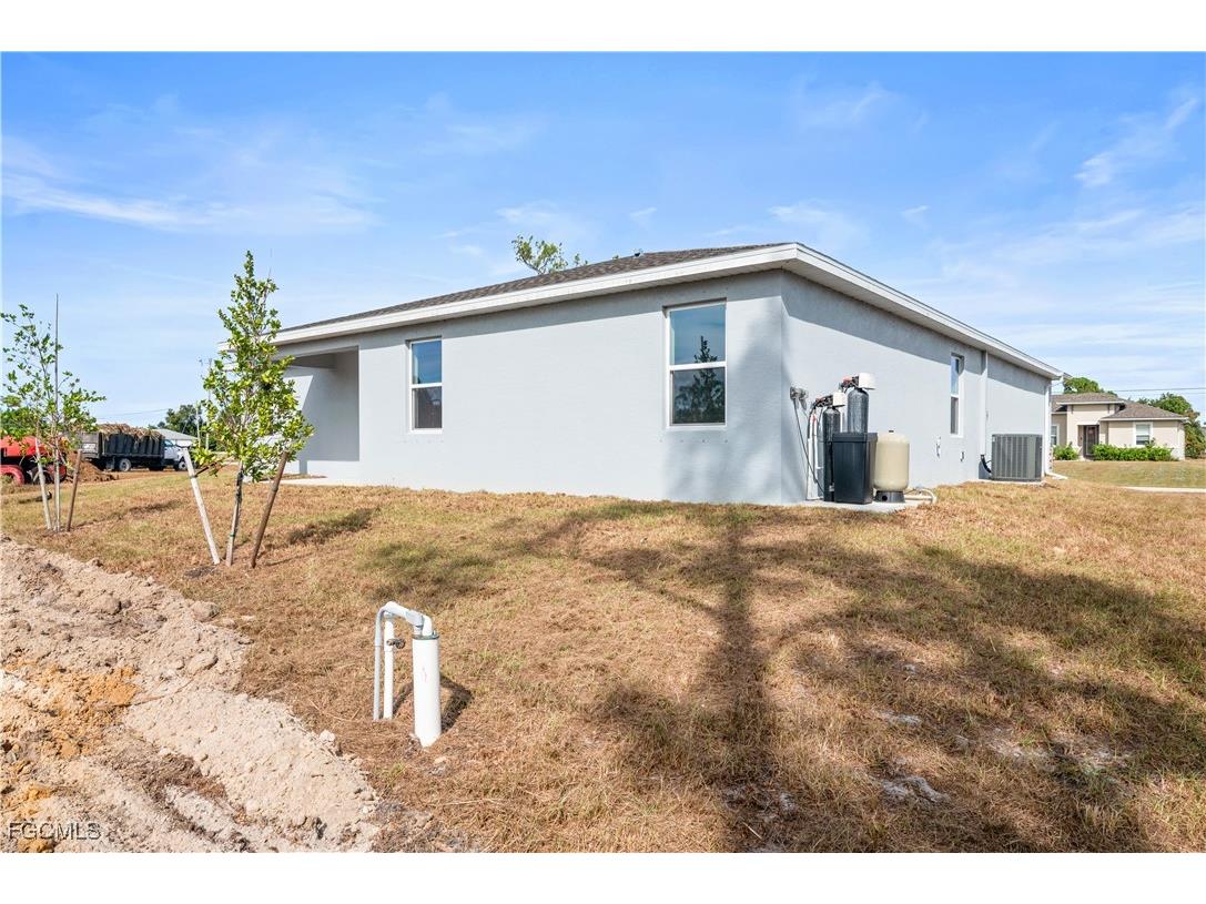 4010 NE 19th Place Cape Coral FL 33909 2025019904 image22