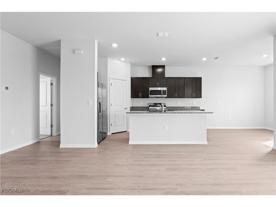 4010 NE 19th Place Cape Coral FL 33909 2025019904 image4