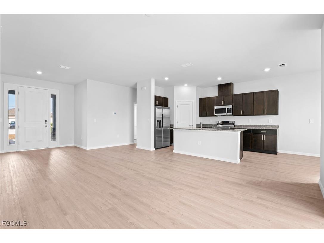 4010 NE 19th Place Cape Coral FL 33909 2025019904 image5