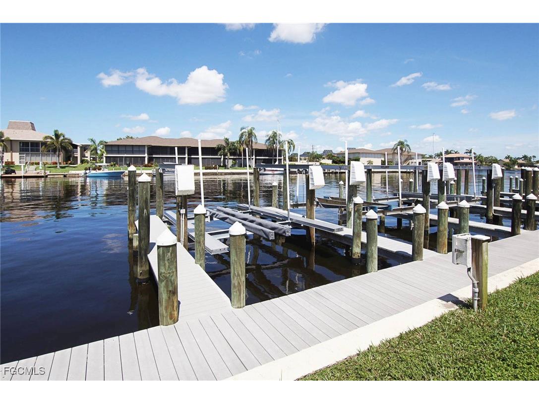 4010 SE 20th Place #1 Cape Coral FL 33904 2026000473 image5