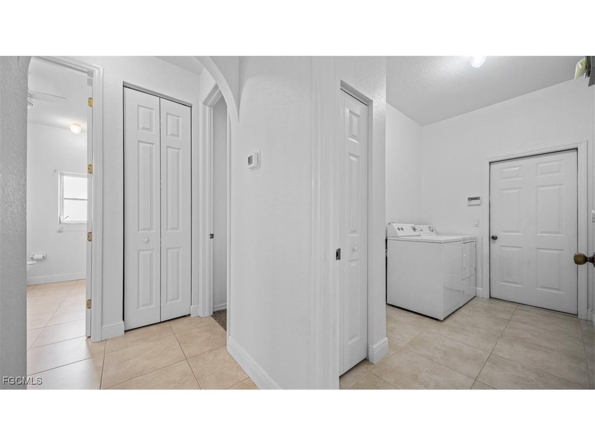 4010 SW 22nd Place Cape Coral FL 33914 2025018441 image16