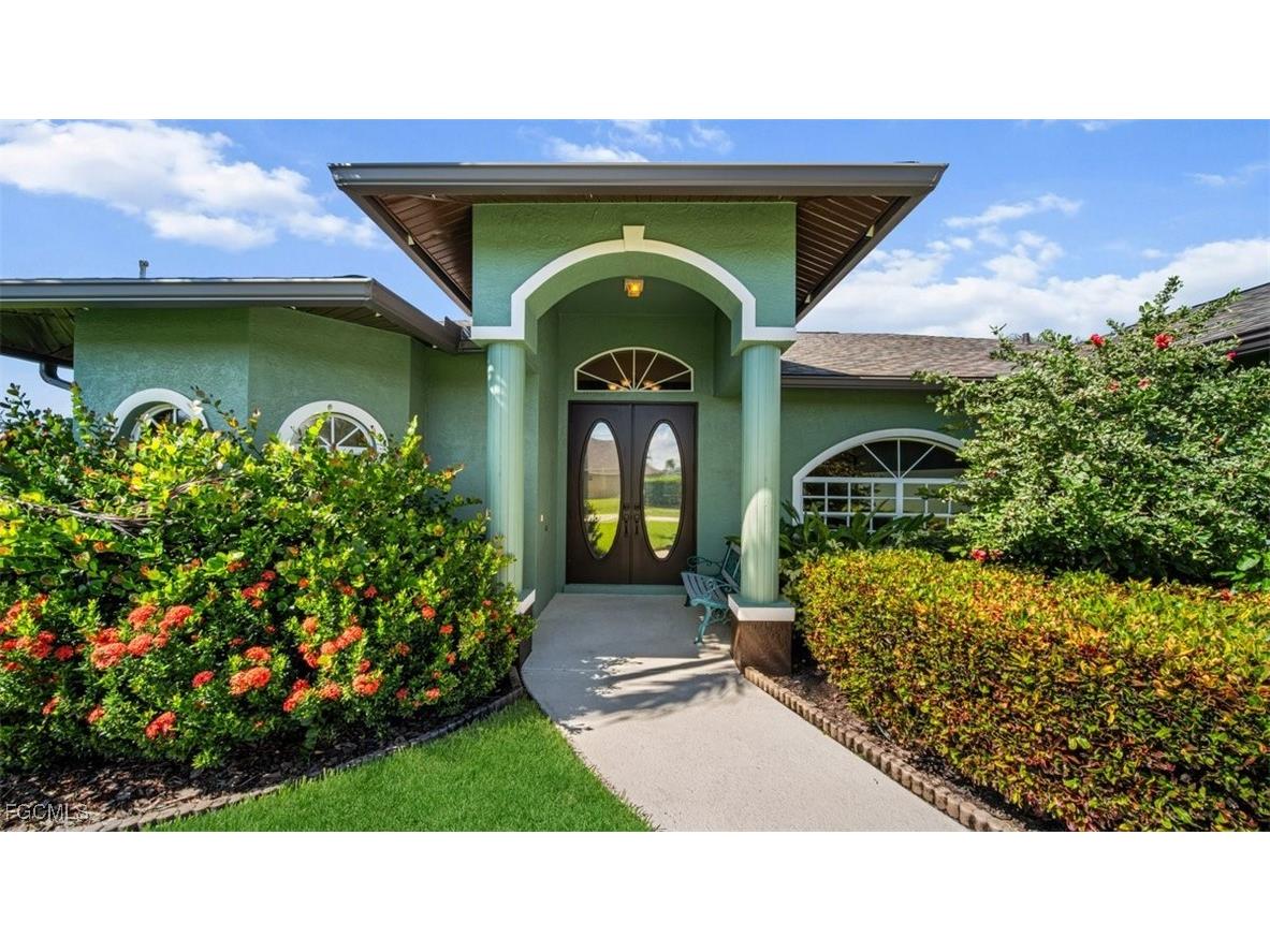 4010 SW 22nd Place Cape Coral FL 33914 2025018441 image2
