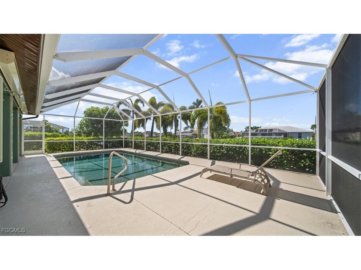 4010 SW 22nd Place Cape Coral FL 33914 2025018441 image28