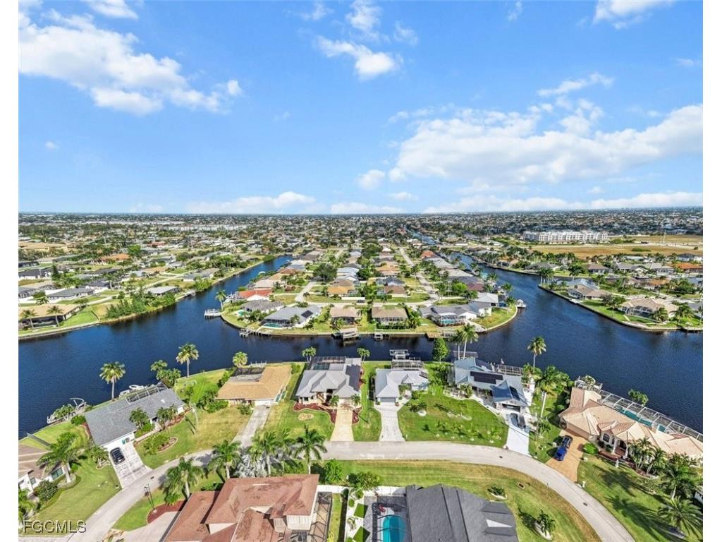 4010 SW 22nd Place Cape Coral FL 33914 2025018441 image37