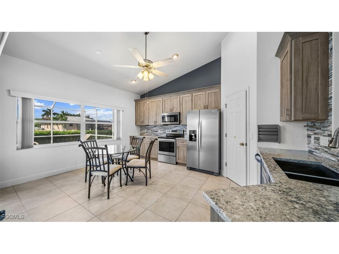 4010 SW 22nd Place Cape Coral FL 33914 2025018441 image9