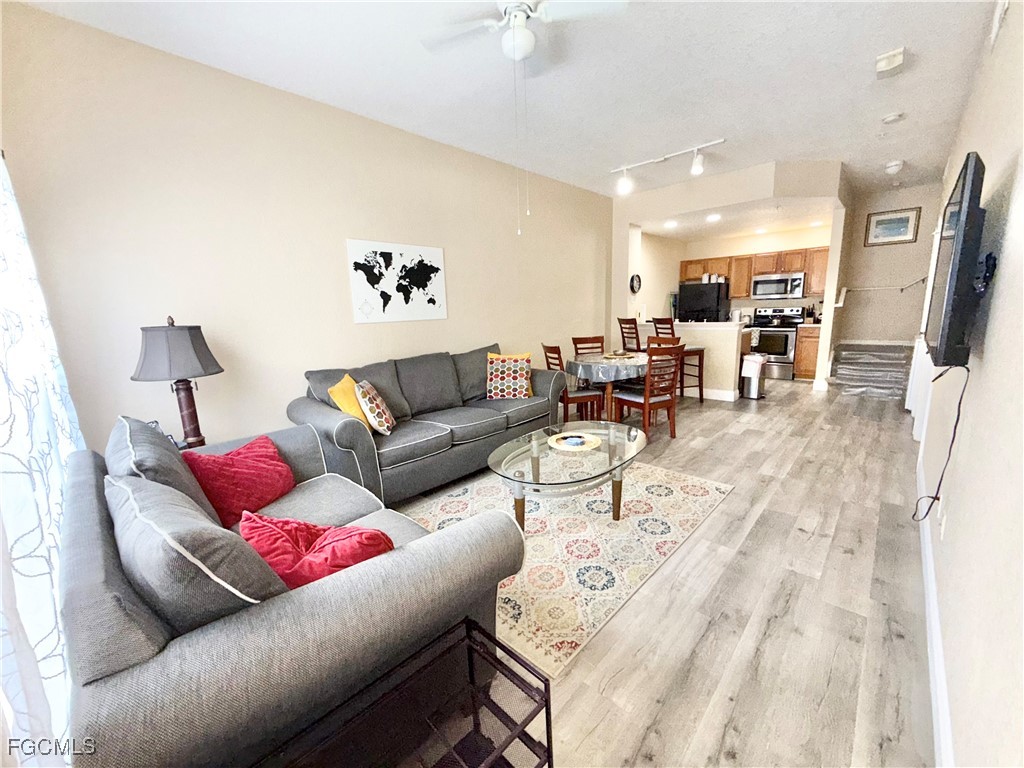 4010 Santa Maria Drive #103 Kissimmee FL 34741 2025014045 image3