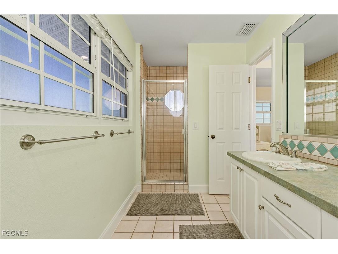 4011 Galt Island Avenue Saint James City FL 33956 2025011165 image23