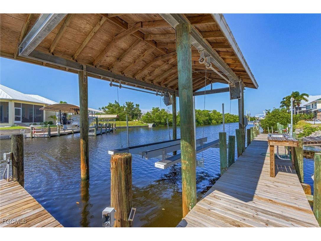 4011 Galt Island Avenue Saint James City FL 33956 2025011165 image32