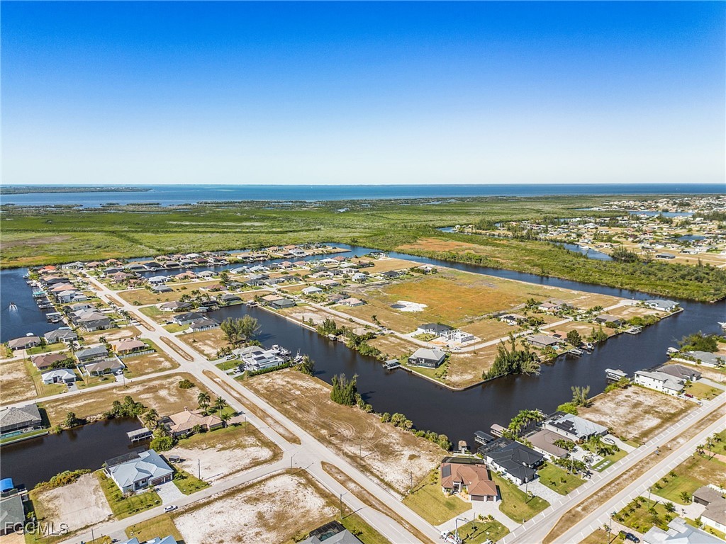 4011 Gulfstream Parkway Cape Coral FL 33993 2025019489 image13