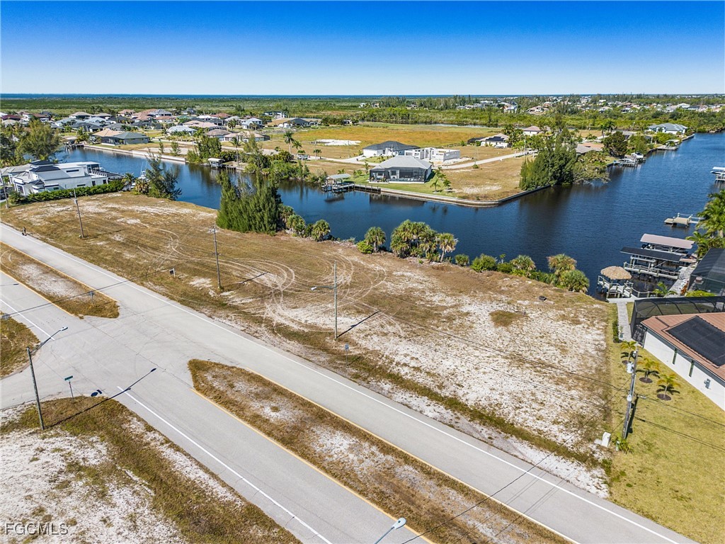 4011 Gulfstream Parkway Cape Coral FL 33993 2025019489 image4