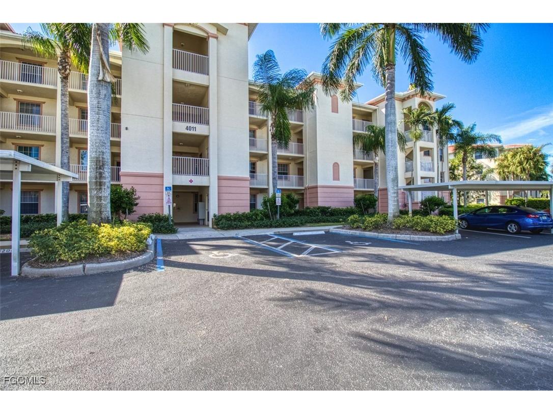 4011 Palm Tree Boulevard #205 Cape Coral FL 33904 2026001223 image1