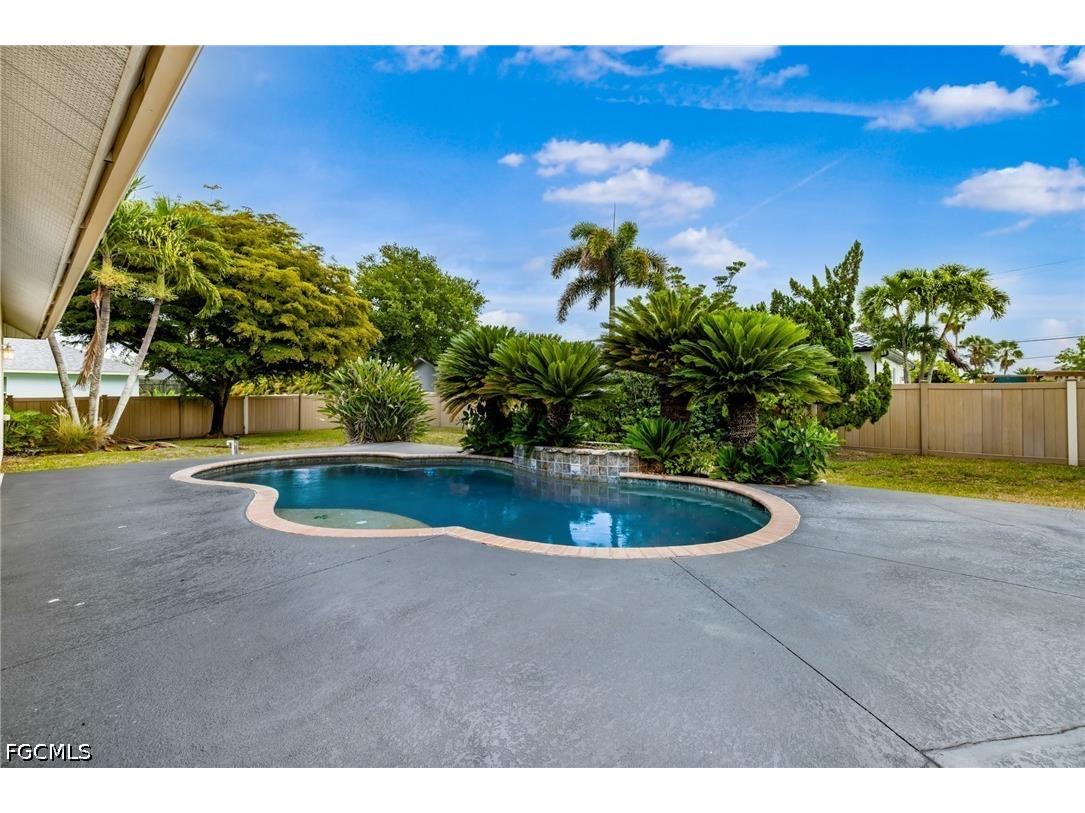 4011 SW 16th Place Cape Coral FL 33914 2026021815 image34
