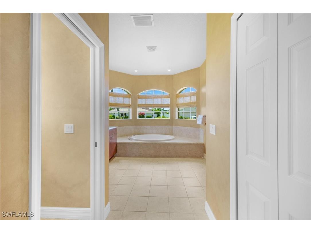 4011 SW 16th Place Cape Coral FL 33914 225059257 image14