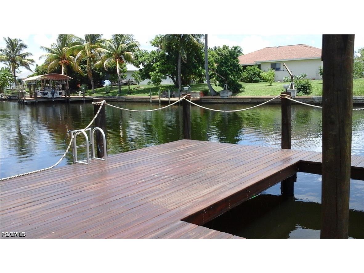4011 SW 2nd Avenue Cape Coral FL 33914 2026016474 image38