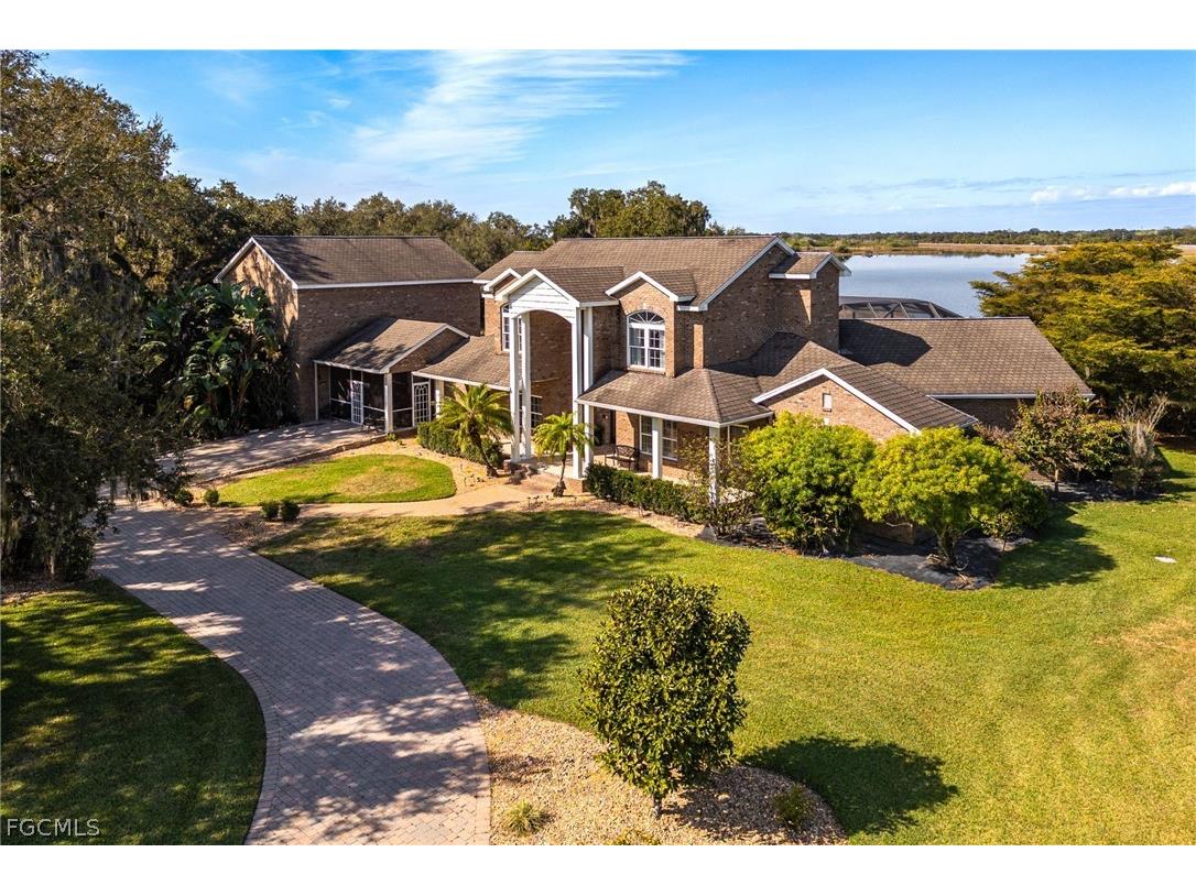 4013 Oak Haven Drive Labelle FL 33935 2026005235 image1