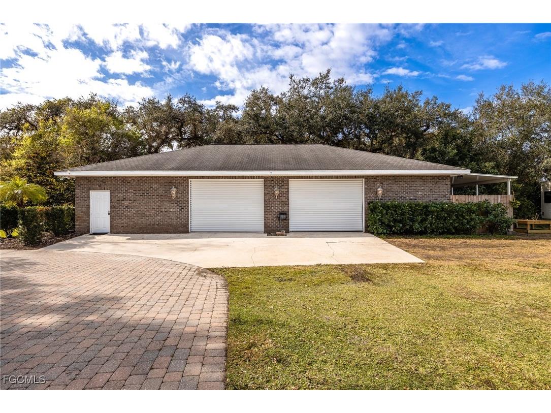 4013 Oak Haven Drive Labelle FL 33935 2026005235 image49