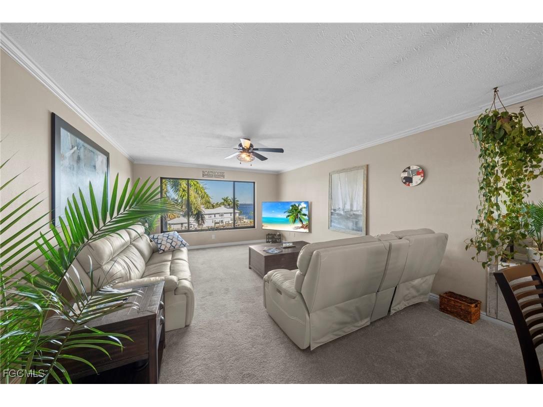 4013 SE 20th Place #401 Cape Coral FL 33904 2026004160 image3
