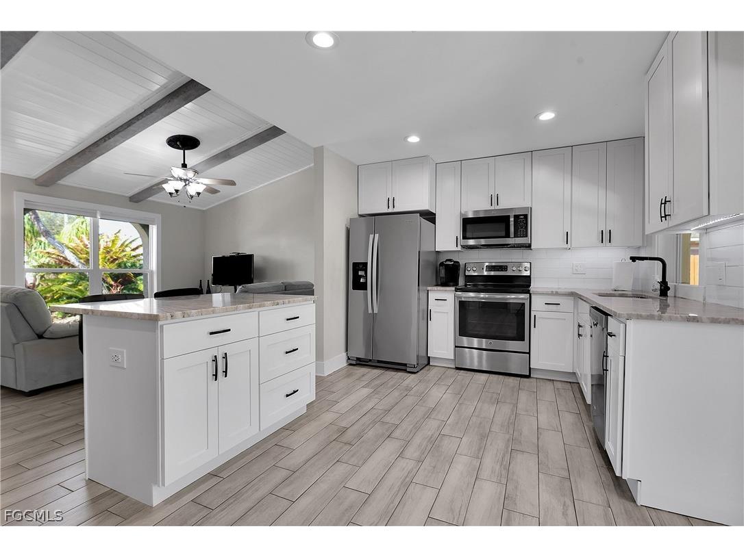 4013 SW 2nd Place Cape Coral FL 33914 2026010964 image10