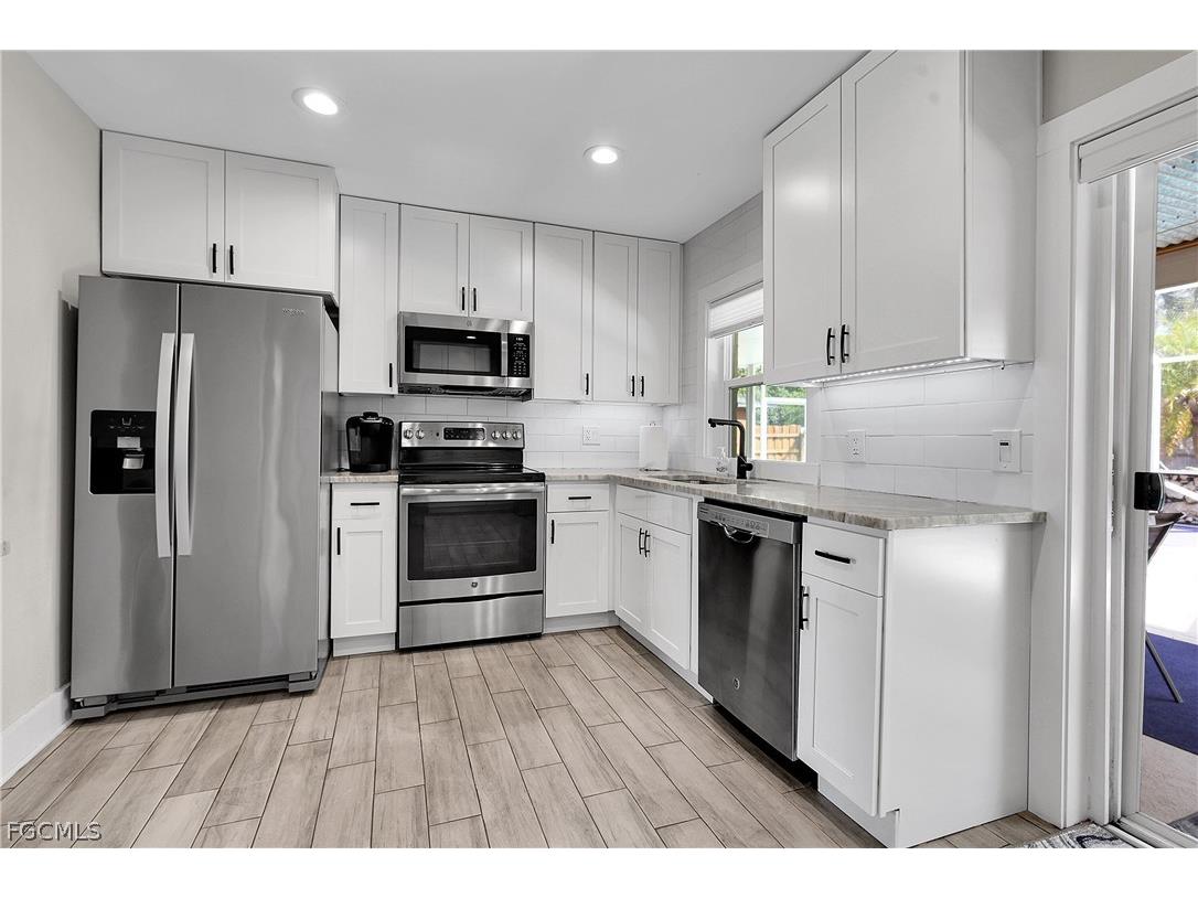 4013 SW 2nd Place Cape Coral FL 33914 2026010964 image12