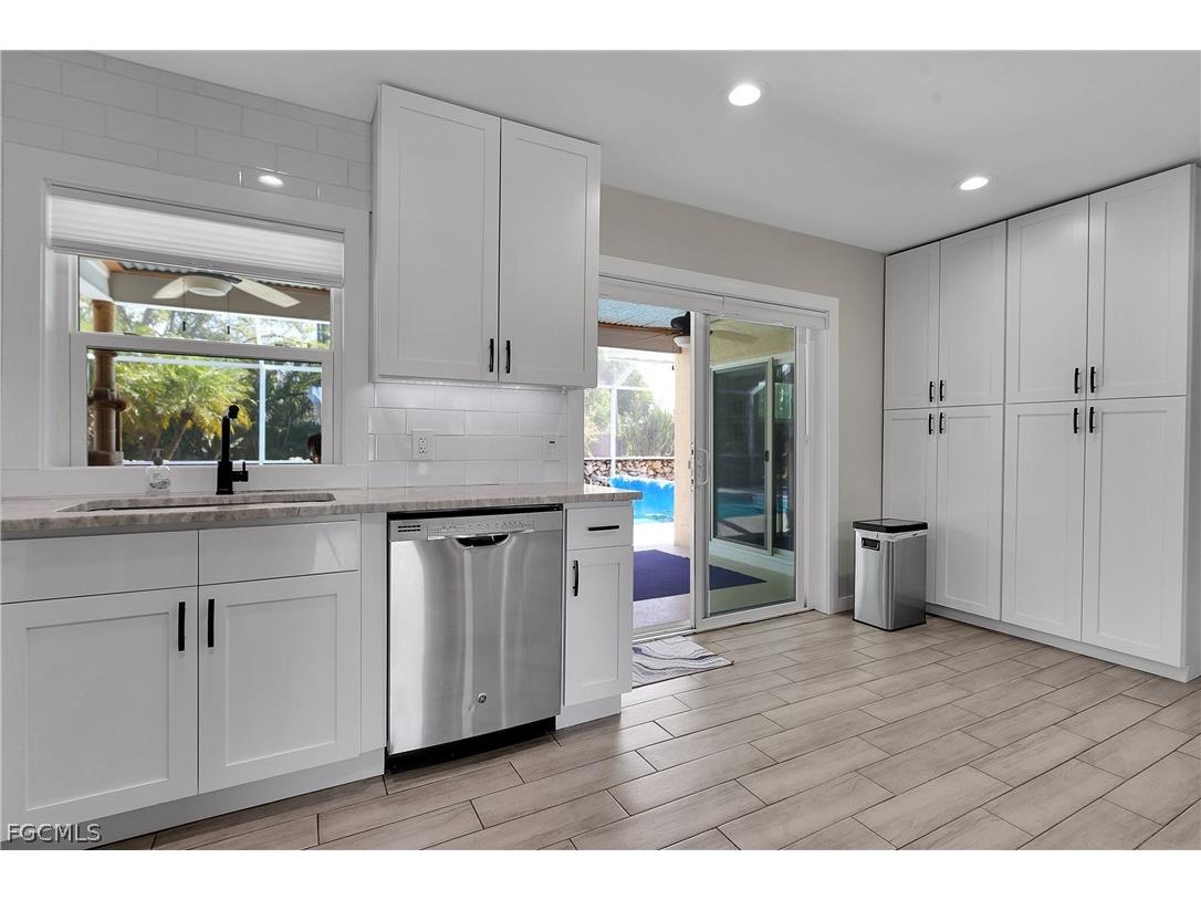 4013 SW 2nd Place Cape Coral FL 33914 2026010964 image13