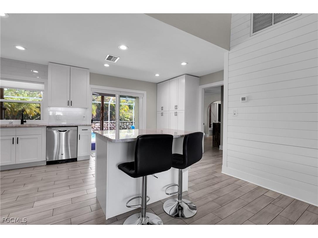 4013 SW 2nd Place Cape Coral FL 33914 2026010964 image14